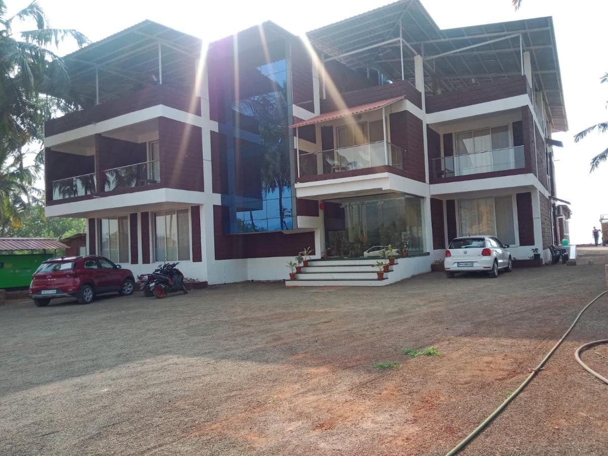 Coastal Bay Beach Resort Harnai Exterior foto